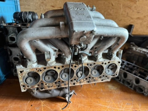 BMW M30 Complete Inlaatspruitstuk / Cilinderkop – 1708843
