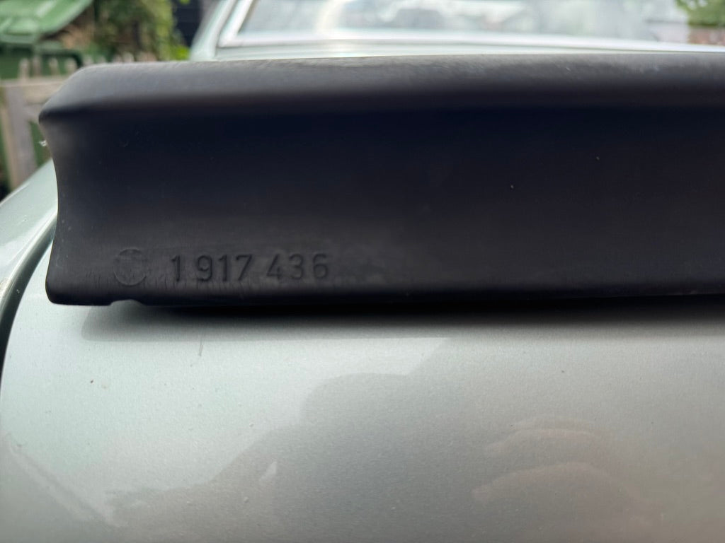 Original BMW E23 Heckspoiler – OEM – KBA 1917436