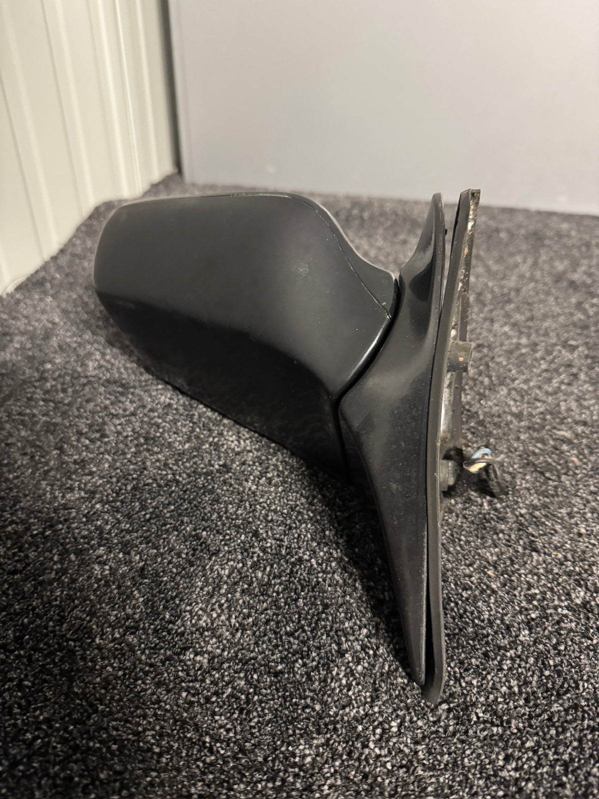 Genuine BMW E23 Right Electric Exterior Mirror Black – Used – 51161900224