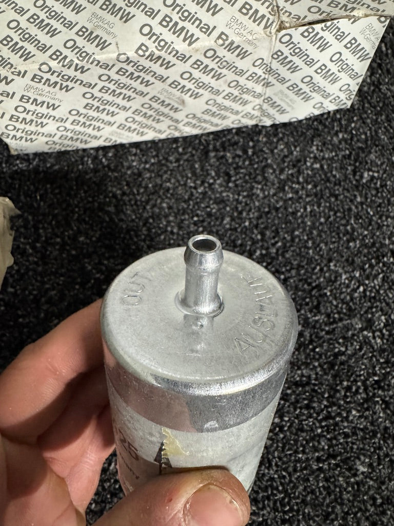 Genuine BMW E10 E3 E9 E12 E23 E24 Fuel Filter – NOS – 13321256492 13321256425