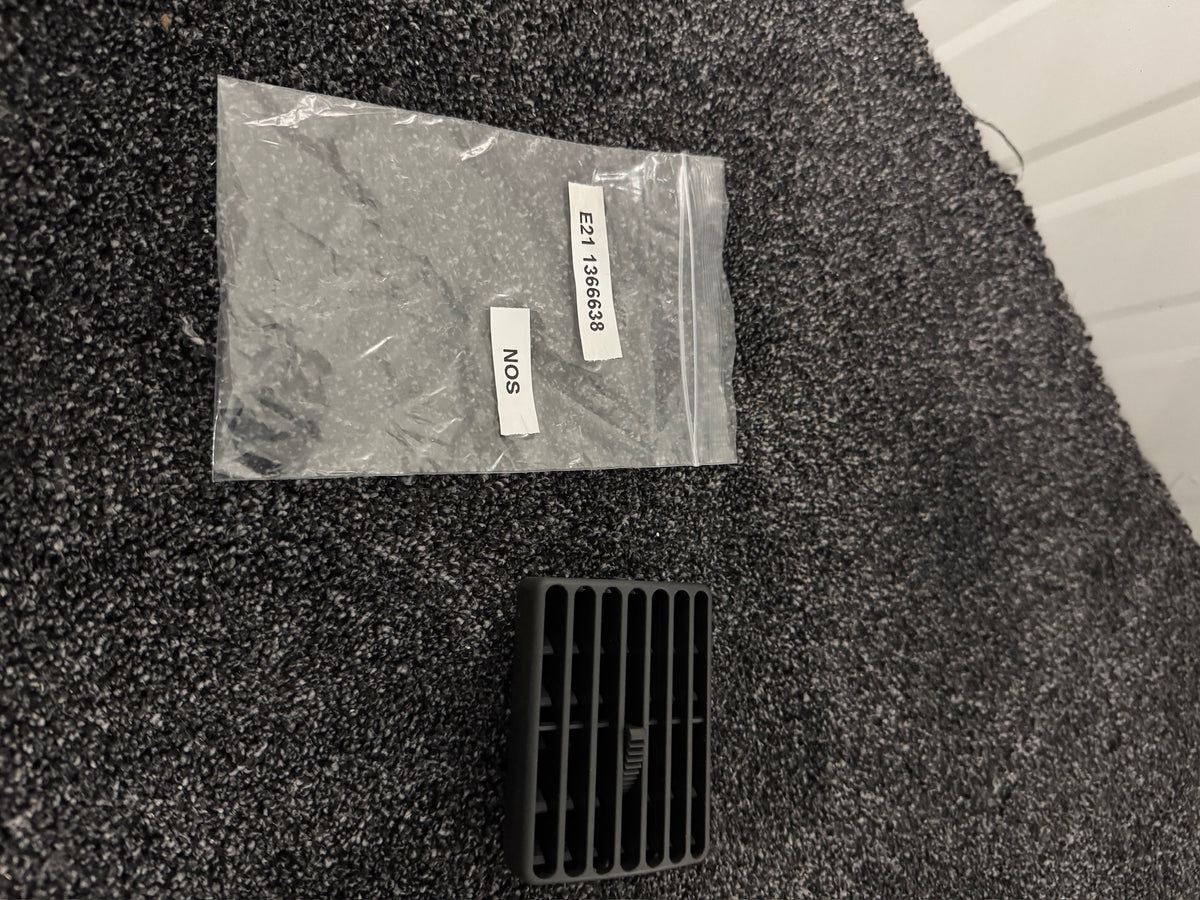 Genuine BMW E21 Center/Left Fresh-Air Vent Grille – 64221366638 NOS
