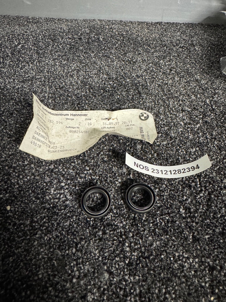 Genuine BMW 23121282394 Manual Gearbox Selector Shaft Seal – NOS