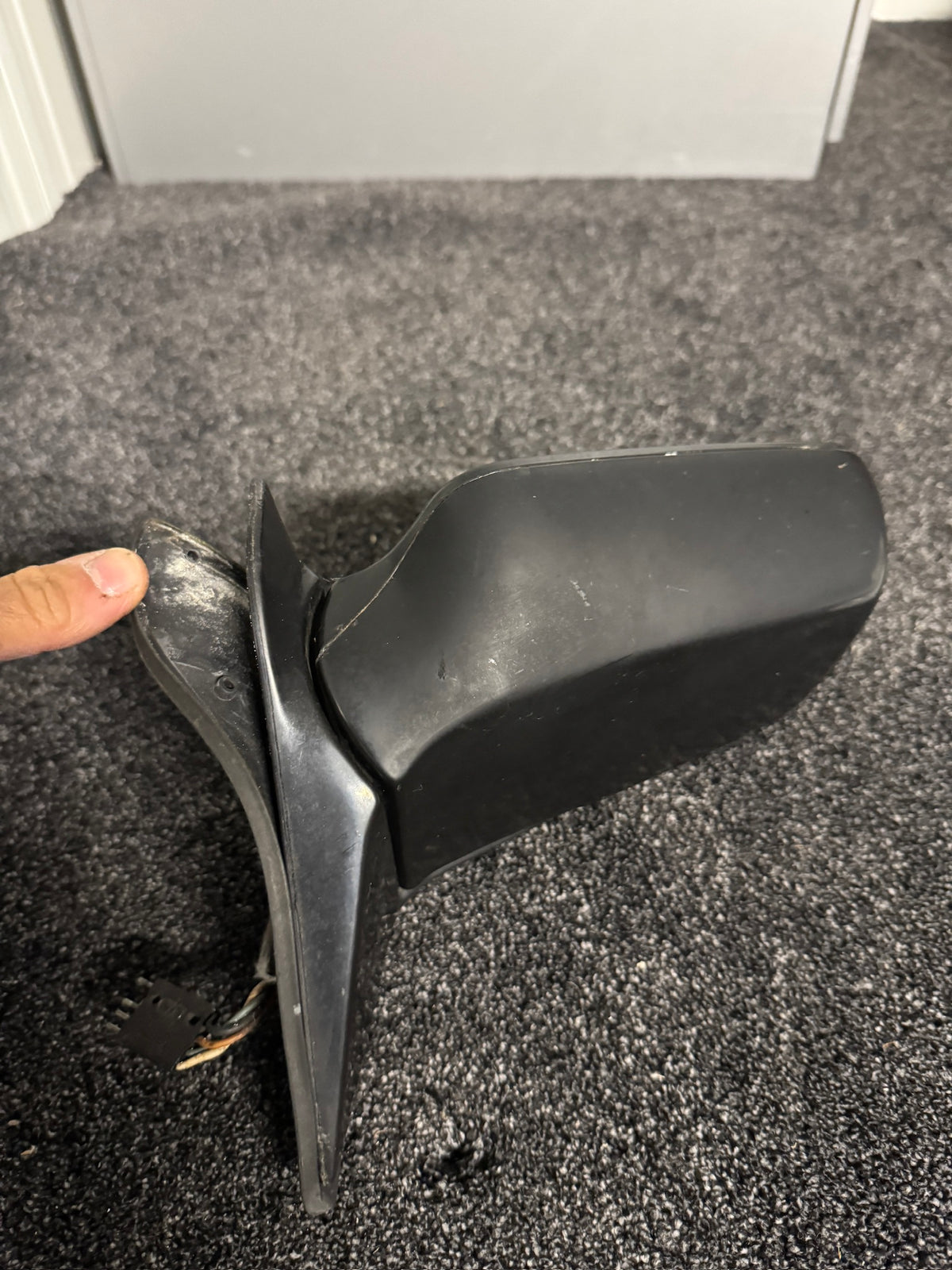 Genuine BMW E23 Left Electric Exterior Mirror Black – Used – 51161900221