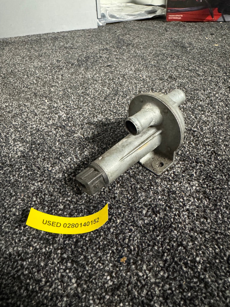 Original Bosch BMW E23 / E24 Auxiliary Air Slide Valve – 0280140152 / 13631284414