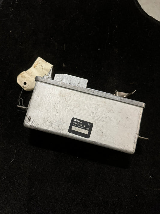 BMW 0265100021 – ABS remregeleenheid ECU | E23 / E24