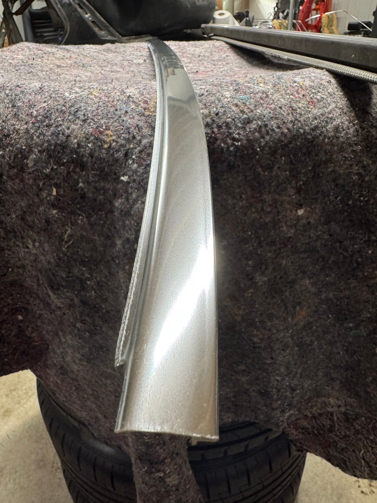 Genuine BMW E12 E28 Lower Rear Window Chrome Moulding – NOS / NLA – 51311817452