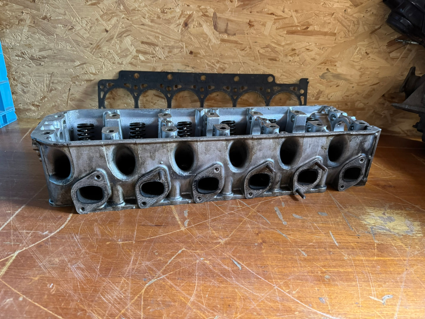 BMW E23 745i Turbo Cilinderkop – M106 / M30 1288086