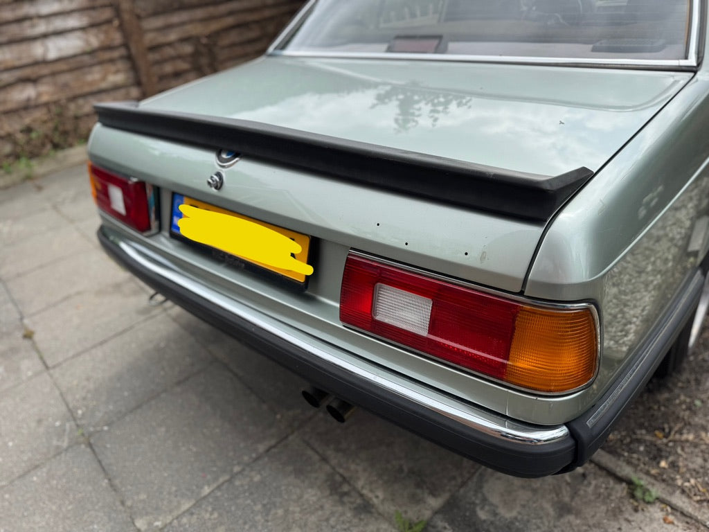 Original BMW E23 Heckspoiler – OEM – KBA 1917436