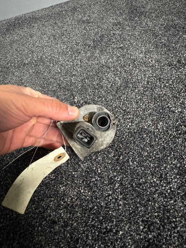 Original Bosch BMW E28 / E30 M10 Auxiliary Air Slide Valve – 0280140171