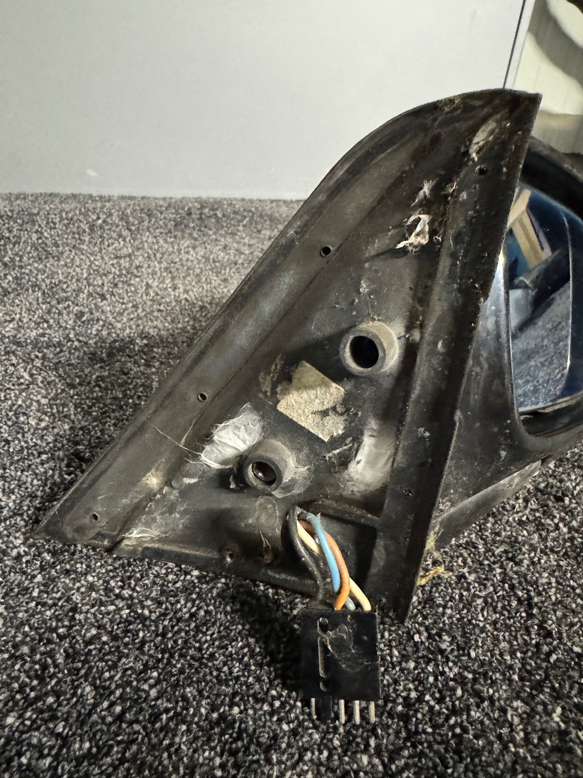 Genuine BMW E23 Right Electric Exterior Mirror Black – Used – 51161900224