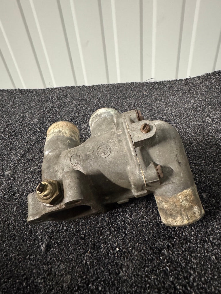 Genuine BMW M30 Thermostat Housing 11531250352 – 1974