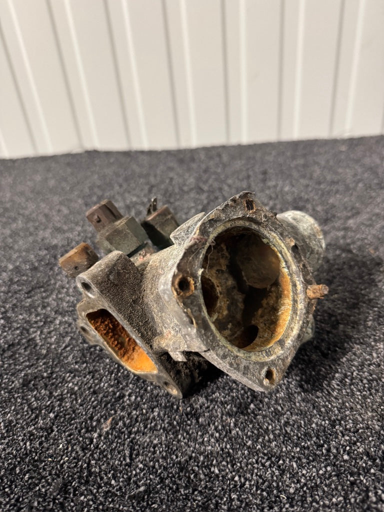 Genuine BMW M30 Thermostat Housing with 3 Sensors (11531710959)