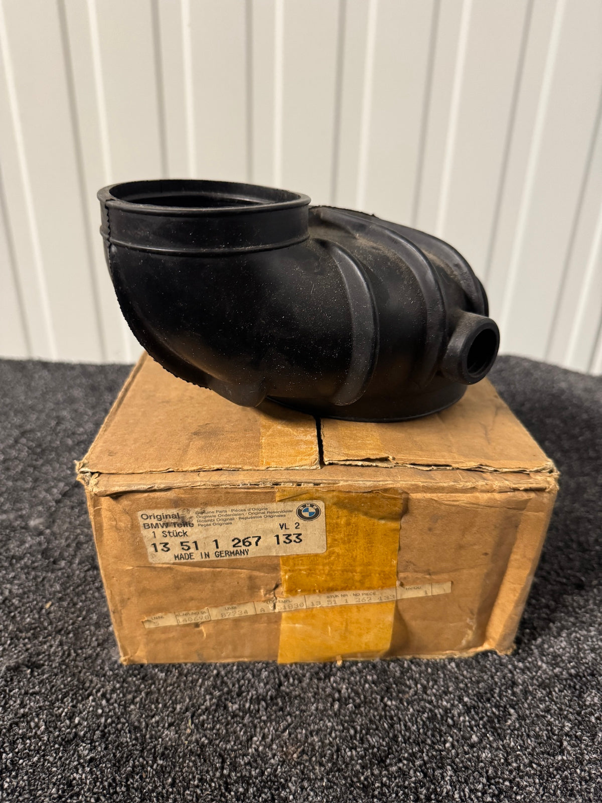 Genuine BMW M10 Air Flow Meter Intake Boot NOS (13511267133)