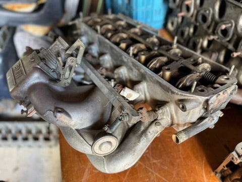BMW M30 Komplette Ansaugbrücke / Zylinderkopf – 1708843