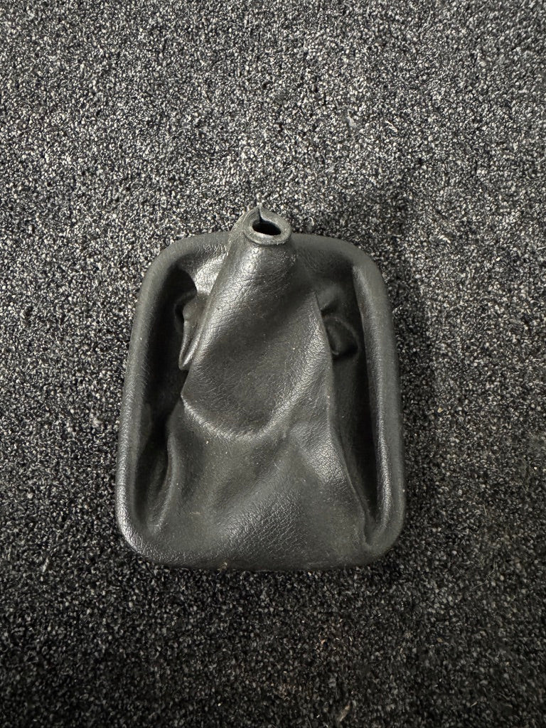 Genuine BMW E34 Manual Gear Shift Boot Black – 25111221217