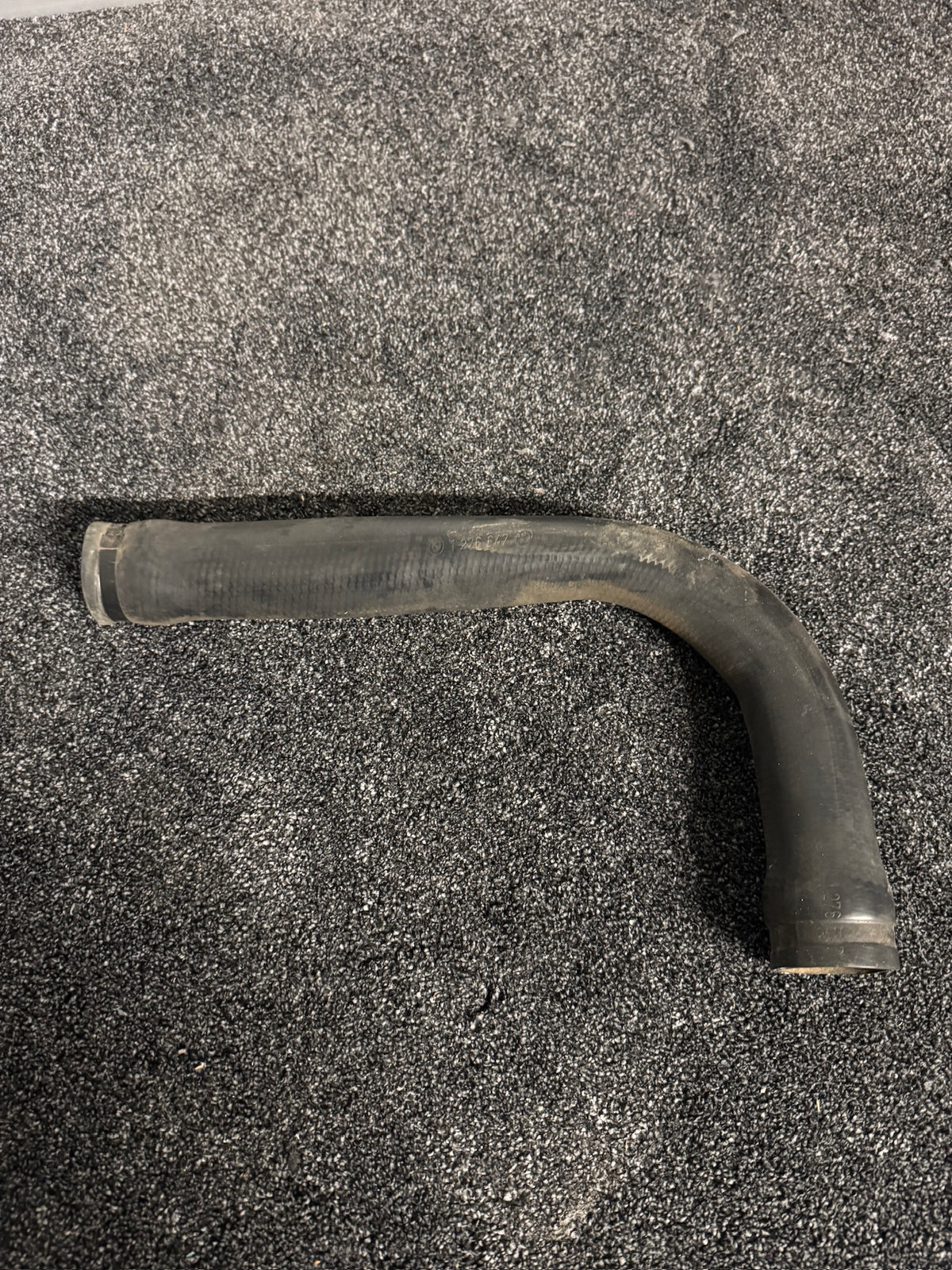 Genuine BMW E24 / E28 M30 Upper Radiator Hose – Used – 11531276647