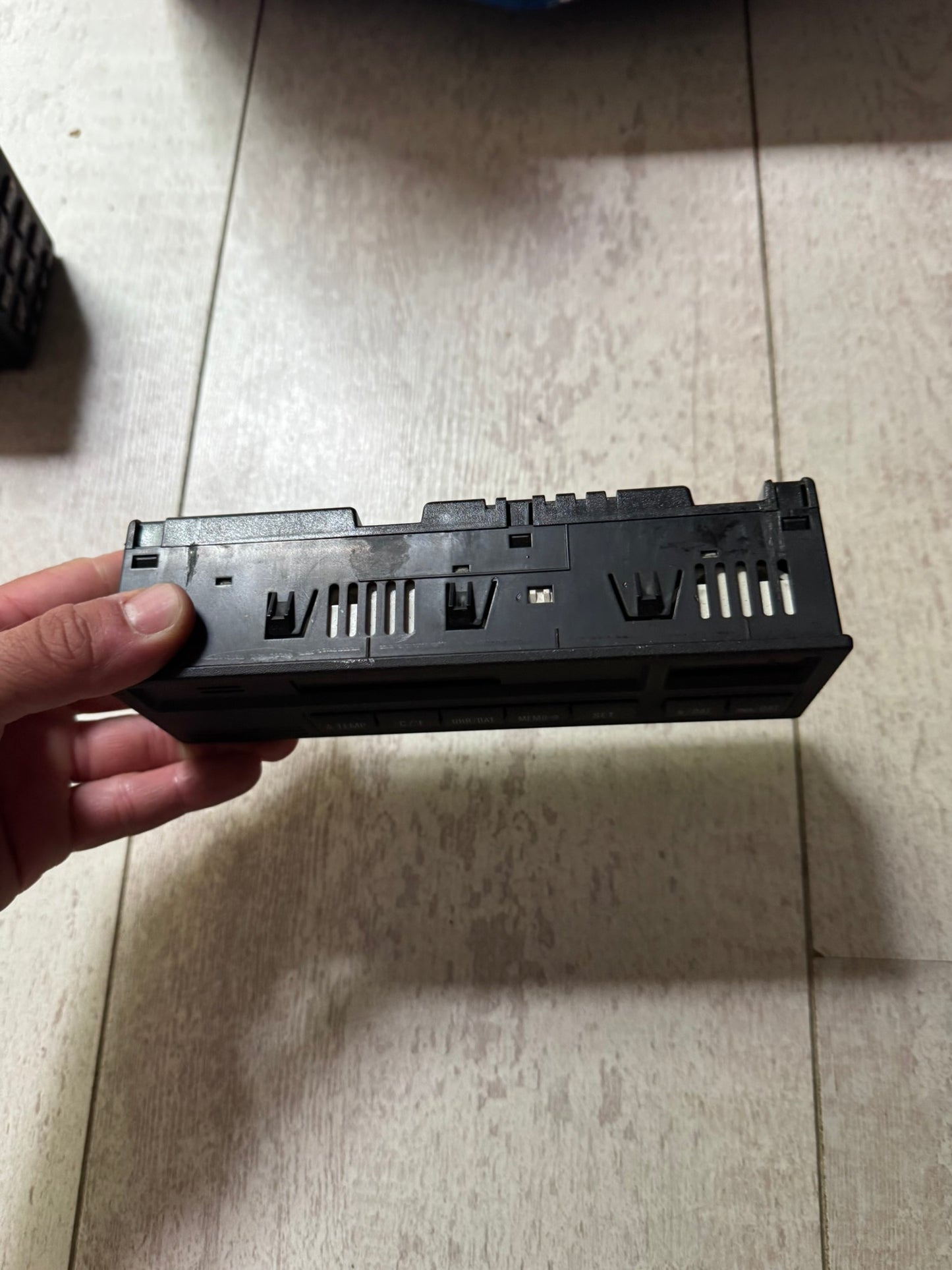 BMW E36 7-Tasten-Bordcomputer / Uhr – OEM (Gebraucht) 62138363579