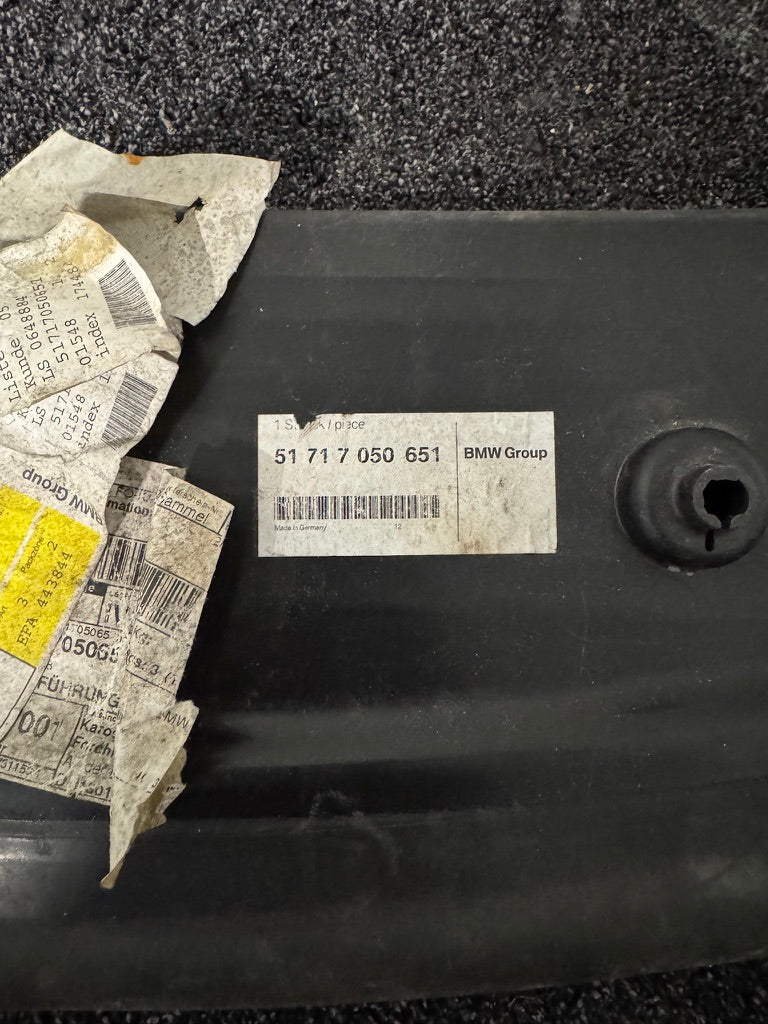 Genuine BMW E60 E61 Lower Air Duct – 51717050651 NOS