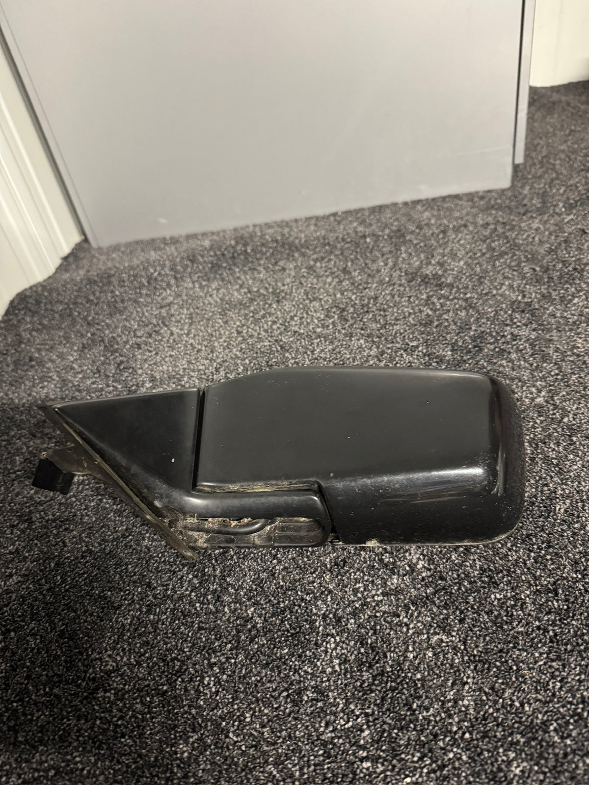 Genuine BMW E23 Left Electric Exterior Mirror Black – Used – 51161900221