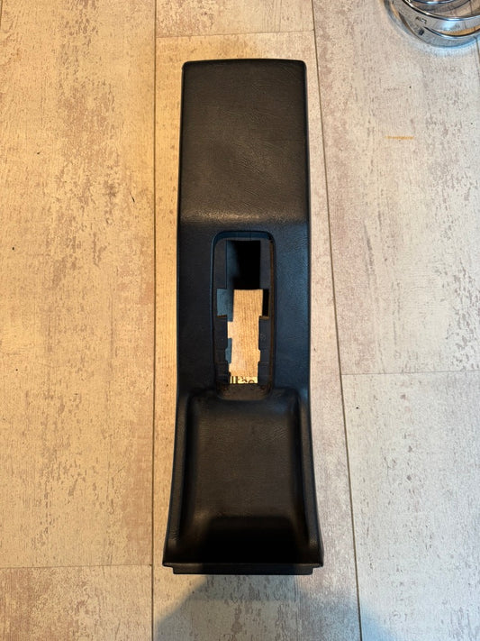 BMW E23 Mittelkonsole Handbremsbereich – Schwarz – Original BMW