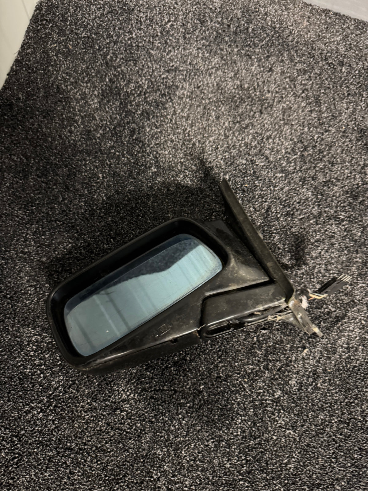 Genuine BMW E23 Left Electric Exterior Mirror Black – Used – 51161900221