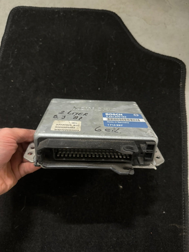 Bosch 0261200152 ECU DME Motronic BMW M20 E30 320i / E34 520i / E28 520i