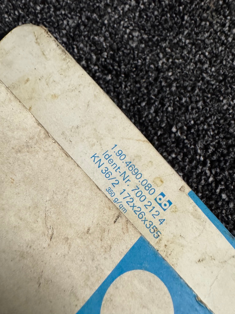 Genuine BMW E12 520 520i Engine Air Filter – NOS – 13721259531