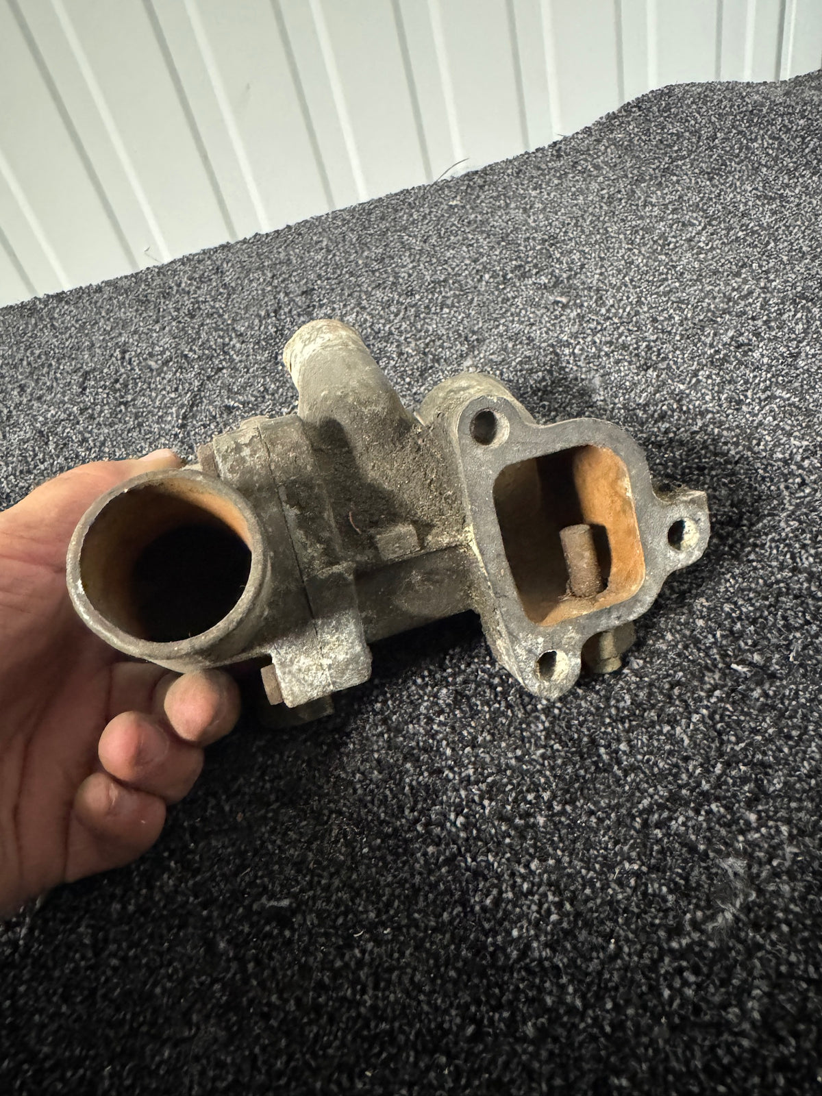 Genuine BMW M30 Complete Thermostat Housing 1972 (11531250352)