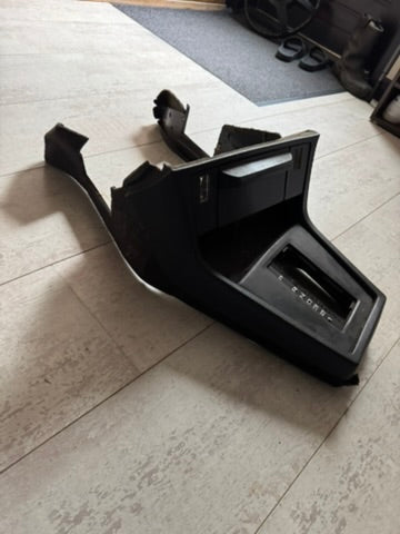 BMW E23 Mittelkonsole – Original BMW – Guter Zustand